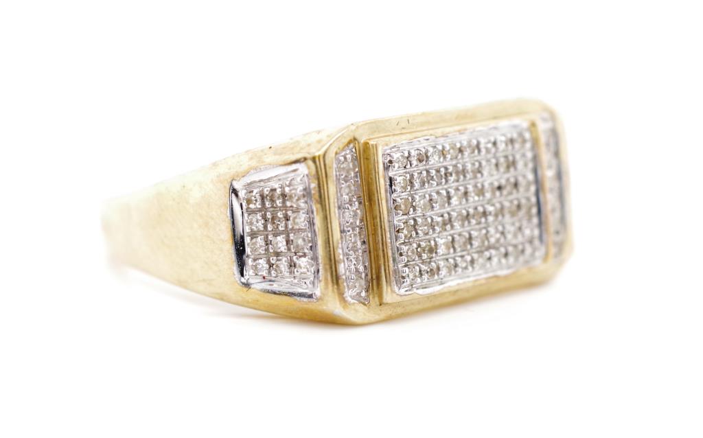 Pave diamond and yellow gold ring - Image 3 of 4