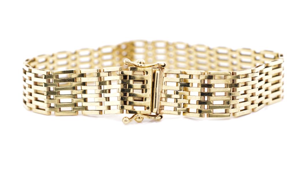 9ct yellow gold gate link bracelet