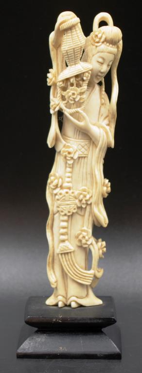 Antique Chinese carved ivory Woman figure