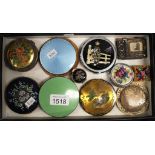 Collection vintage powder compacts