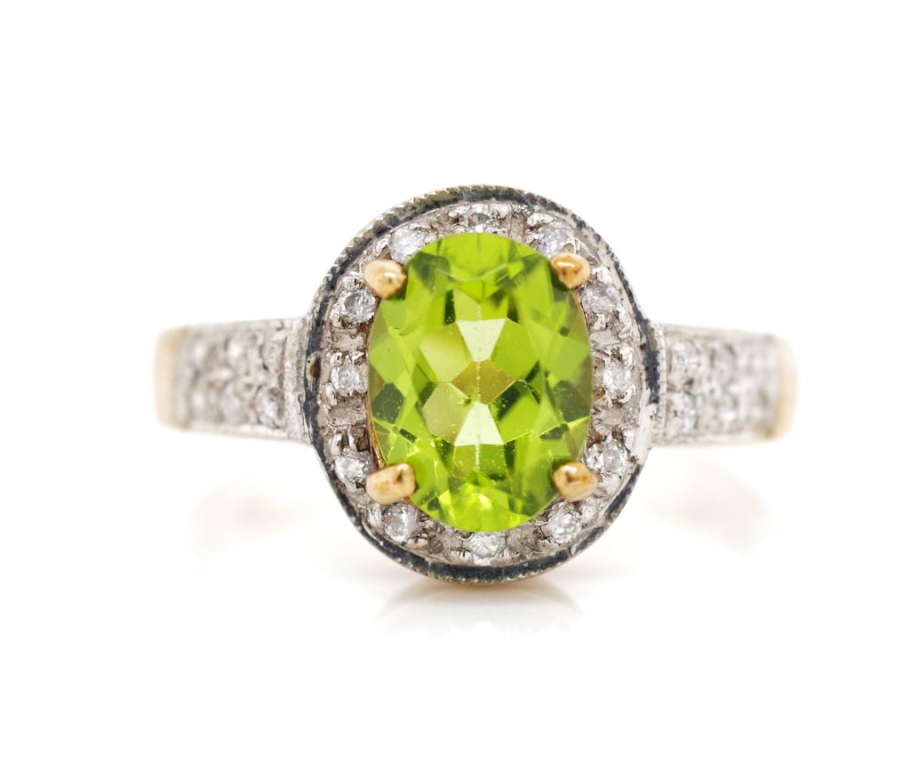 Peridot and diamond set 9ct yellow gold ring