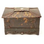 Vintage tortoiseshell lidded box