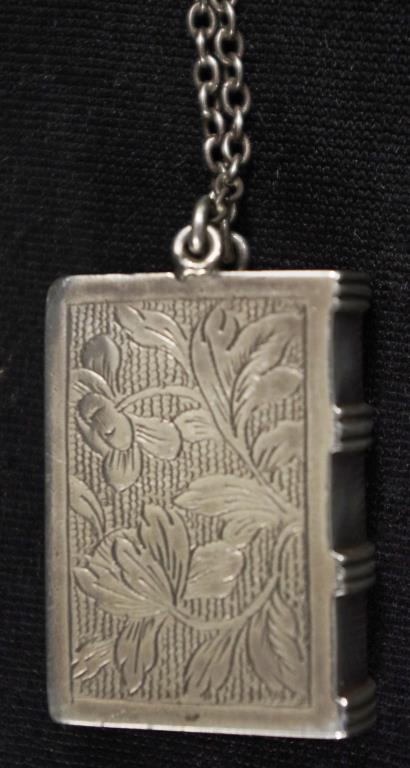 Chinese silver "Wang Hing" snuff box - Image 4 of 4
