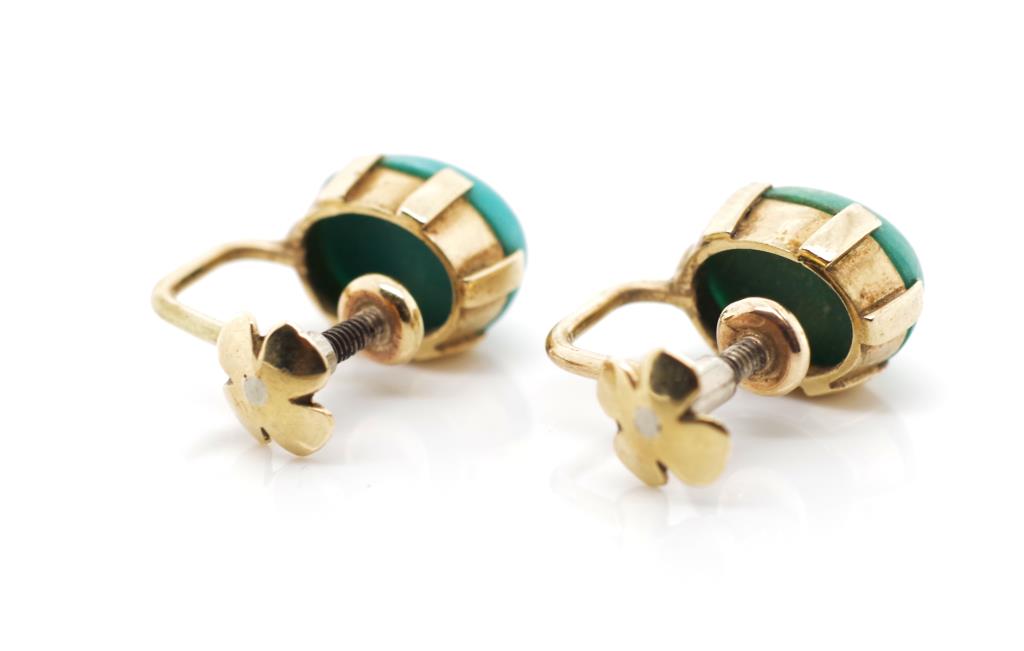 Mid century, turquoise and yellow gold ear clips - Image 2 of 2