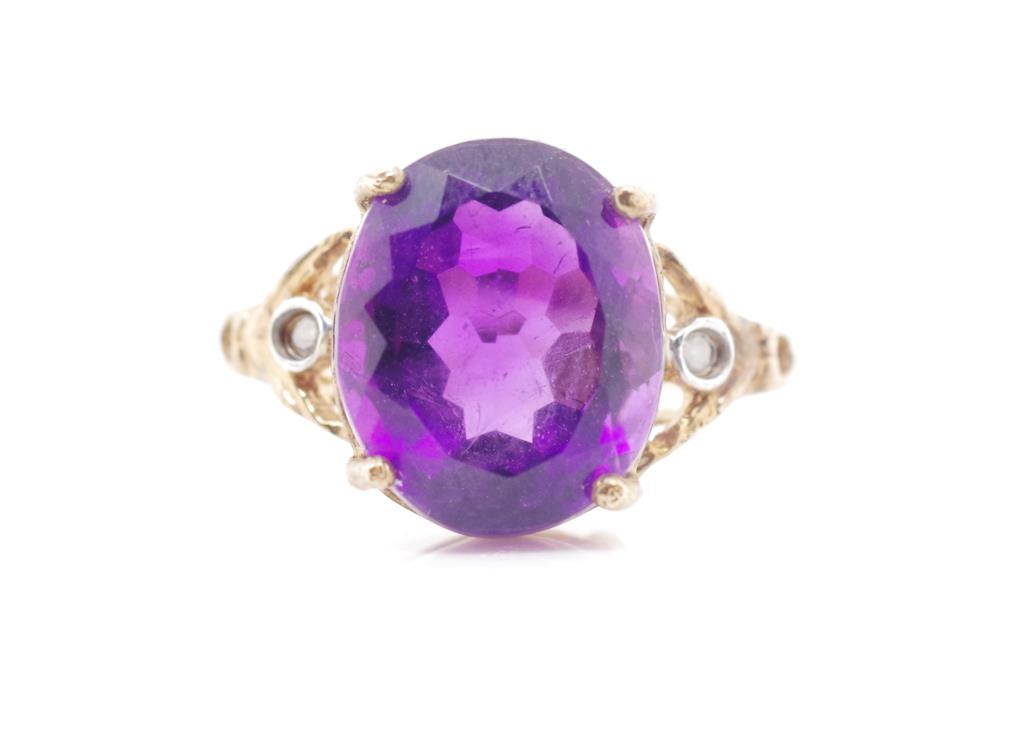 Amethyst and yellow gold ring - Image 2 of 4