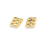 9ct yellow gold stud earrings