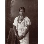 Ceylon: Kandyan woman