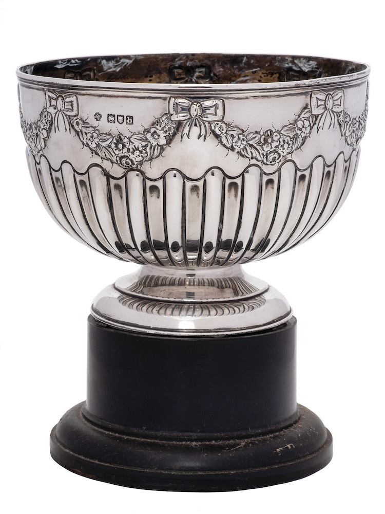 A Victorian silver rose bowl, maker William Hutton & Sons Ltd, London,