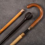 A George V 9ct gold mounted walking cane,