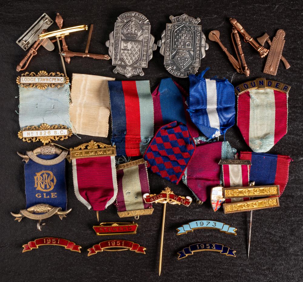 A collection of Masonic jewels: various lodges and makers including four stewards badges, - Image 2 of 2