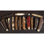 A collection of horn stag and bone handled vintage pocket knives: including a horn fleam,
