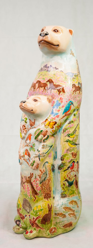 Lot No: 15 - Ref No: 005 All Creatures Great and Small By Elizabeth Kitson Summer Holiday Home: - Image 2 of 4