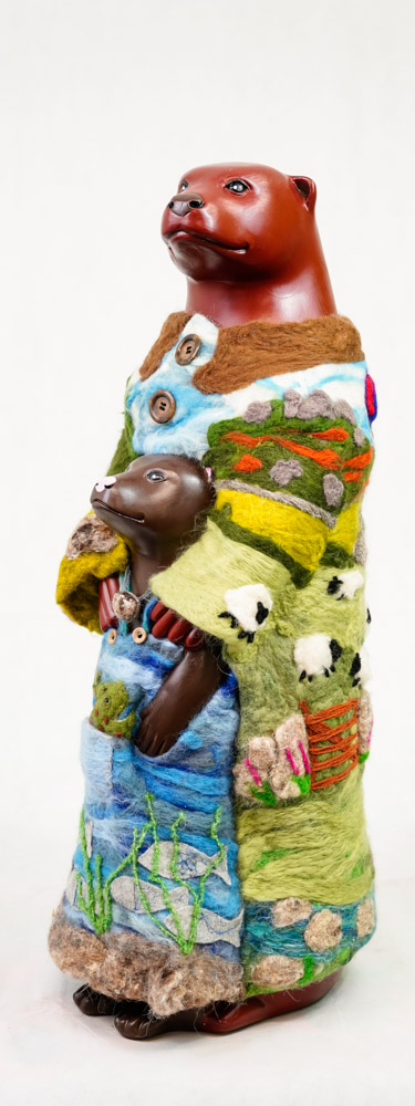 Lot No: 17 - Ref No: 001 A Tale of Two Otters By Lizzie Cook Summer Holiday Home: Pier One,