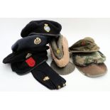 A group of various military berets and cloth caps: (a lot)