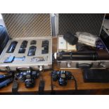 Minolta 7000 AF 35mm SLR camera, handle: together with a Minolta 9000 AF, 35mm SLR camera,