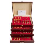 A good collection of various hunt buttons in a collectors case: including North Cotswold,