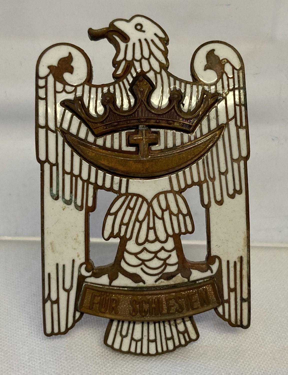 A German badge in the style of the Interwar period Silesian Eagle 1st class.