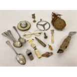 A small collection of assorted vintage items to include cutlery and vanity items.