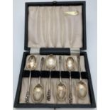 A set of Victorian silver apostle handled rat tail teaspoons. Fully hallmarked to reverse of each