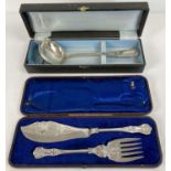A cased silver plated decorative fish serving knife and fork with Queen's pattern handles and floral