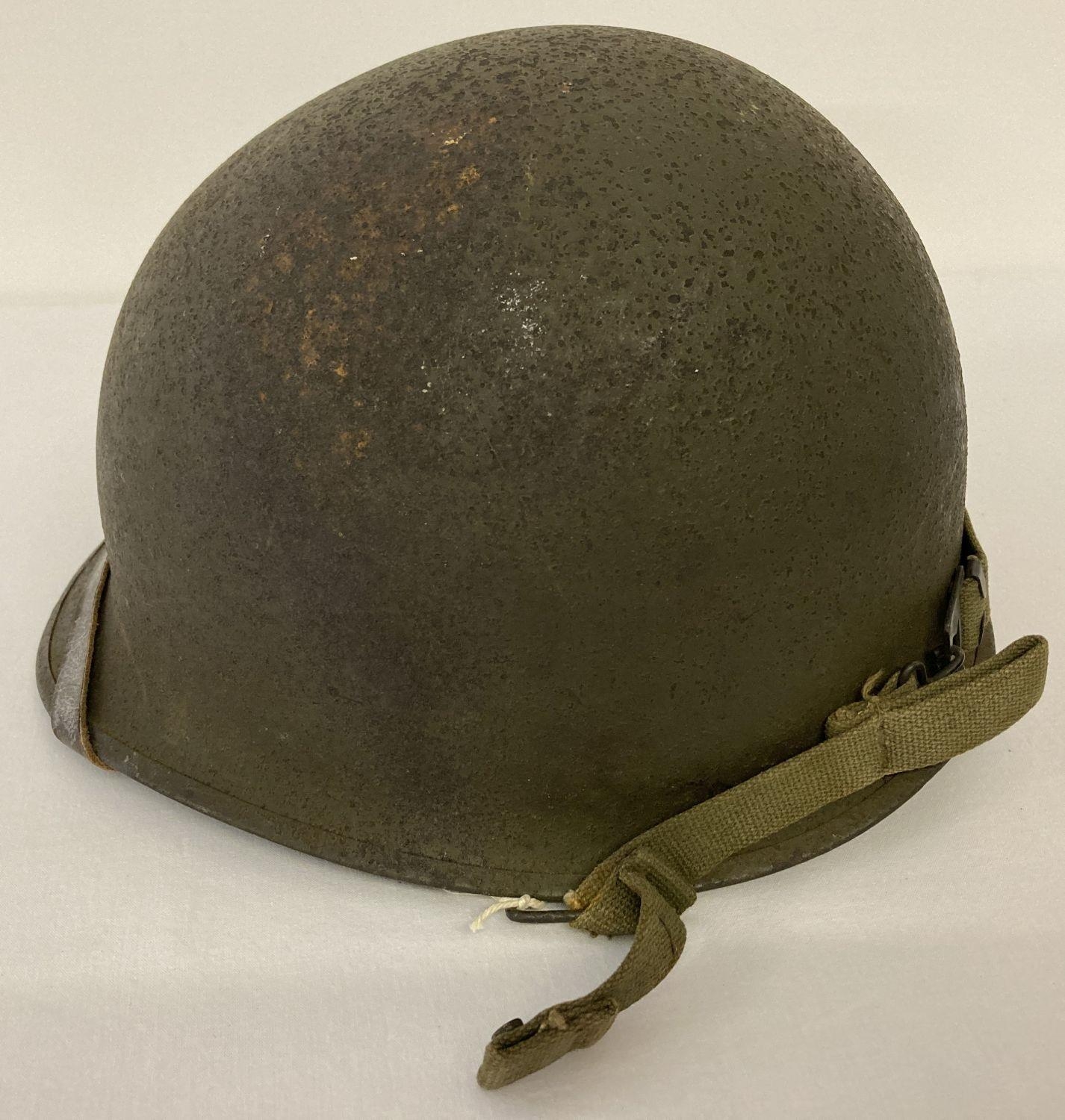 Original US M1C WW2 Paratrooper helmet - 1944 specification, rear join. Complete with helmet - Image 5 of 6