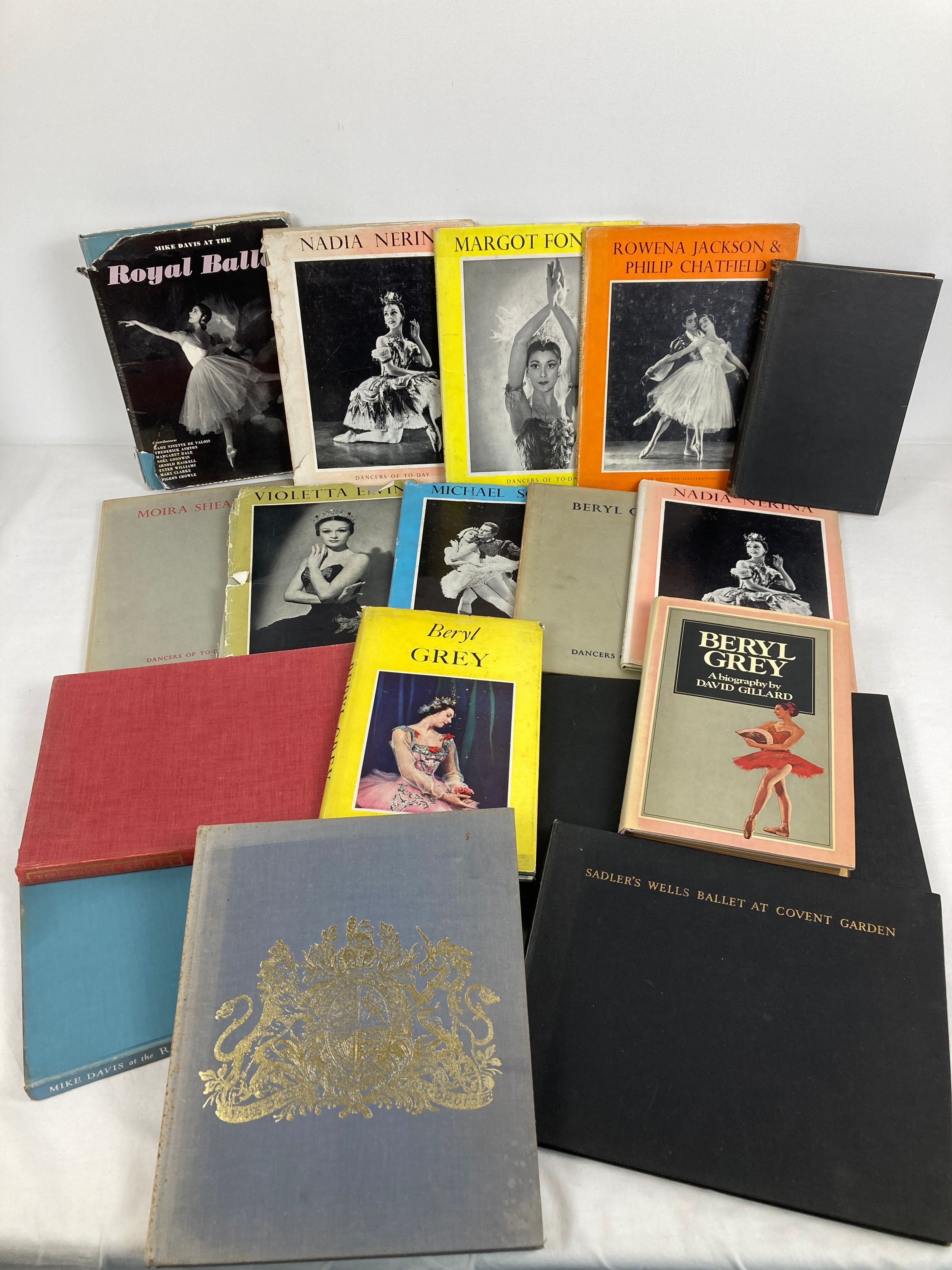 17 books relating to ballet and dance. To include 8 books from the "Dancers Of Today" Range,