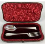 A cased Victorian silver fork and spoon by Robert Stebbings, London 1896. Total weight approx. 61.