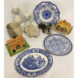 A collection of assorted vintage and modern ceramics and pottery.