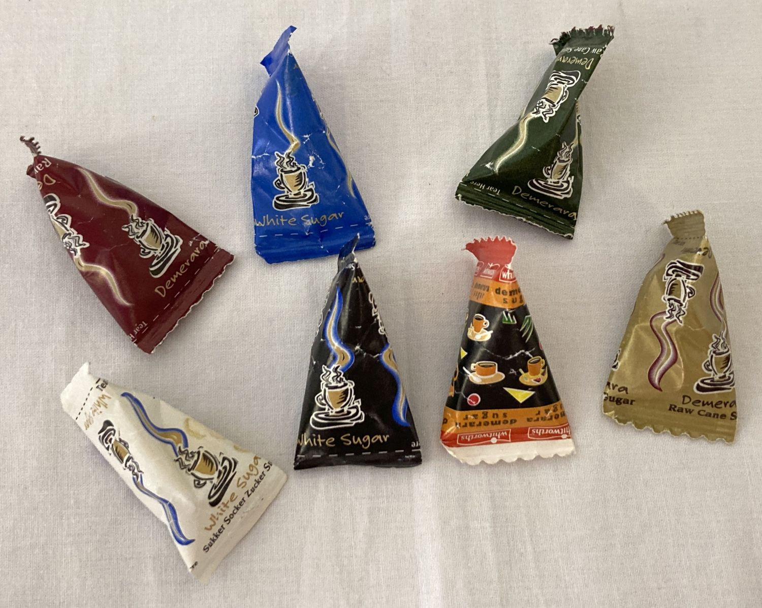 Sucrology collection - 4 boxes of vintage collectable sugar packets and sachets. - Image 6 of 8