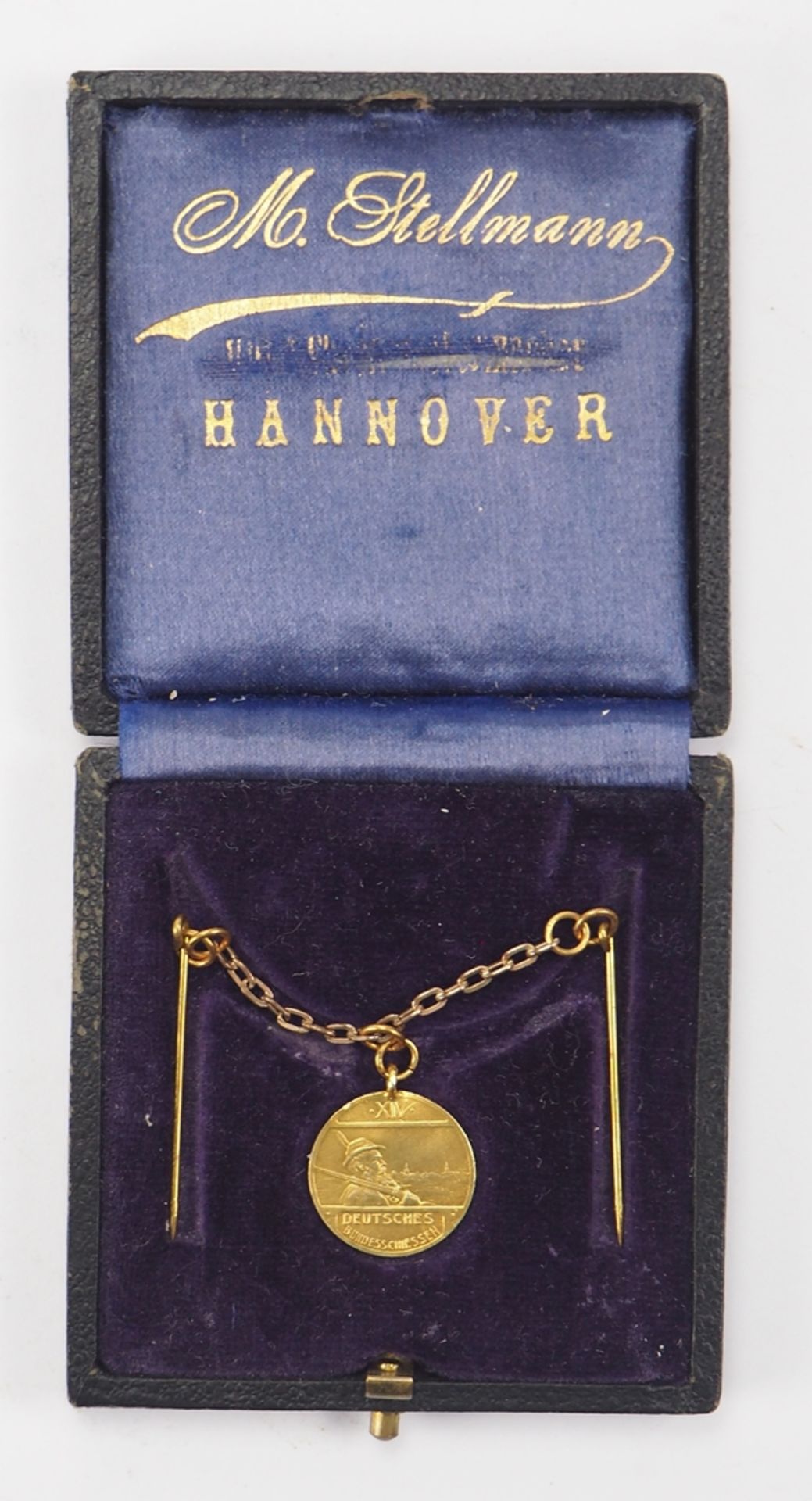 Hannover: Medaille auf das Deutsche Bundesschießen, in Gold, im Etui. - Bild 2 aus 3
