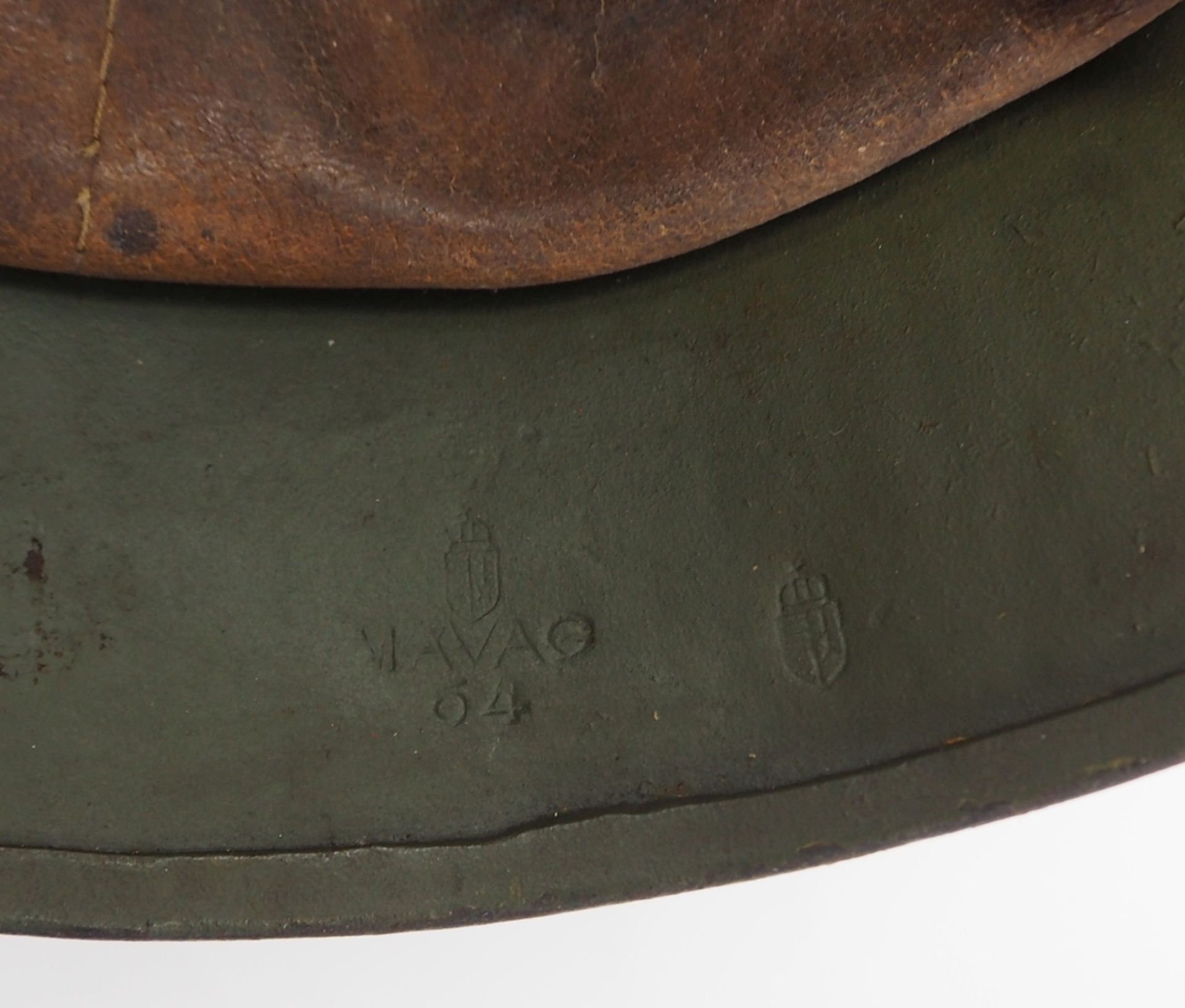 Wehrmacht: Stahlhelm M40 - Ungarn. - Bild 2 aus 4