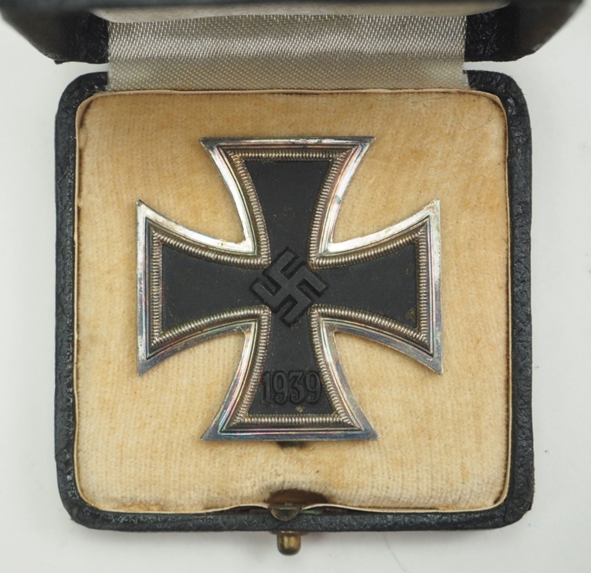 Eisernes Kreuz, 1939, 1. Klasse, im Etui. - Image 2 of 4