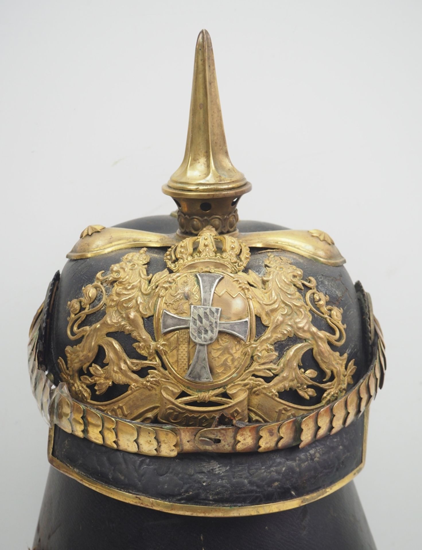 Bayern: Pickelhaube für Reserve-Infanterie-Offiziere, im Koffer.