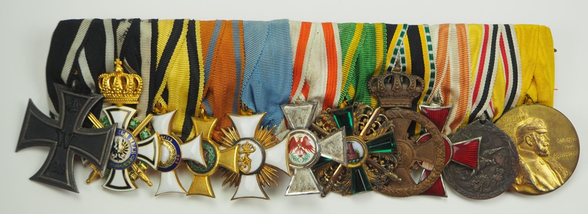 Generalmajor Karl Sauter - Ordenschnalle mit 11 Auszeichnungen.