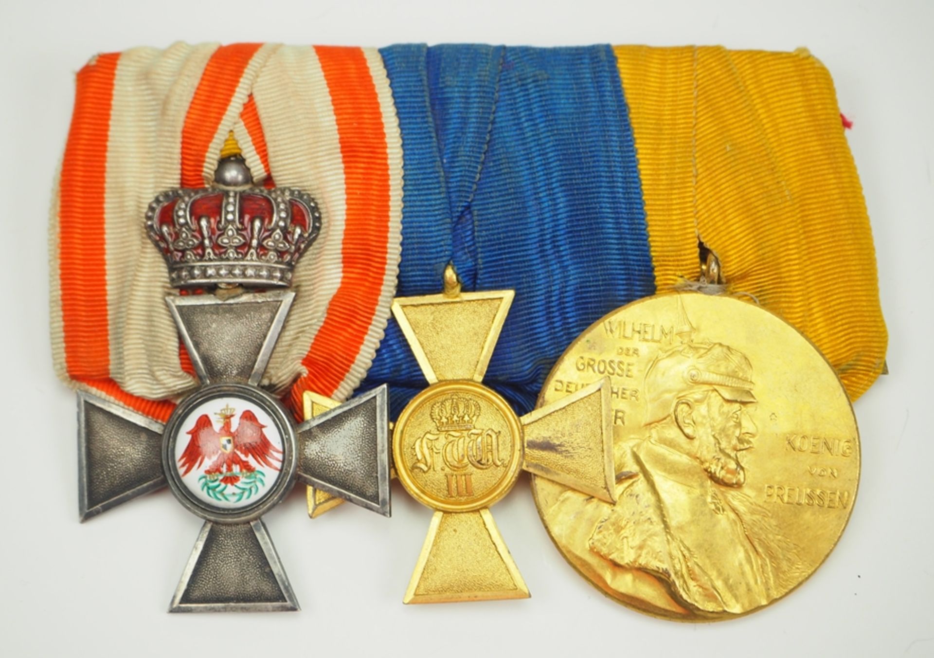 Preussen: Ordenschnalle eines Offiziers mit 3 Auszeichnungen.