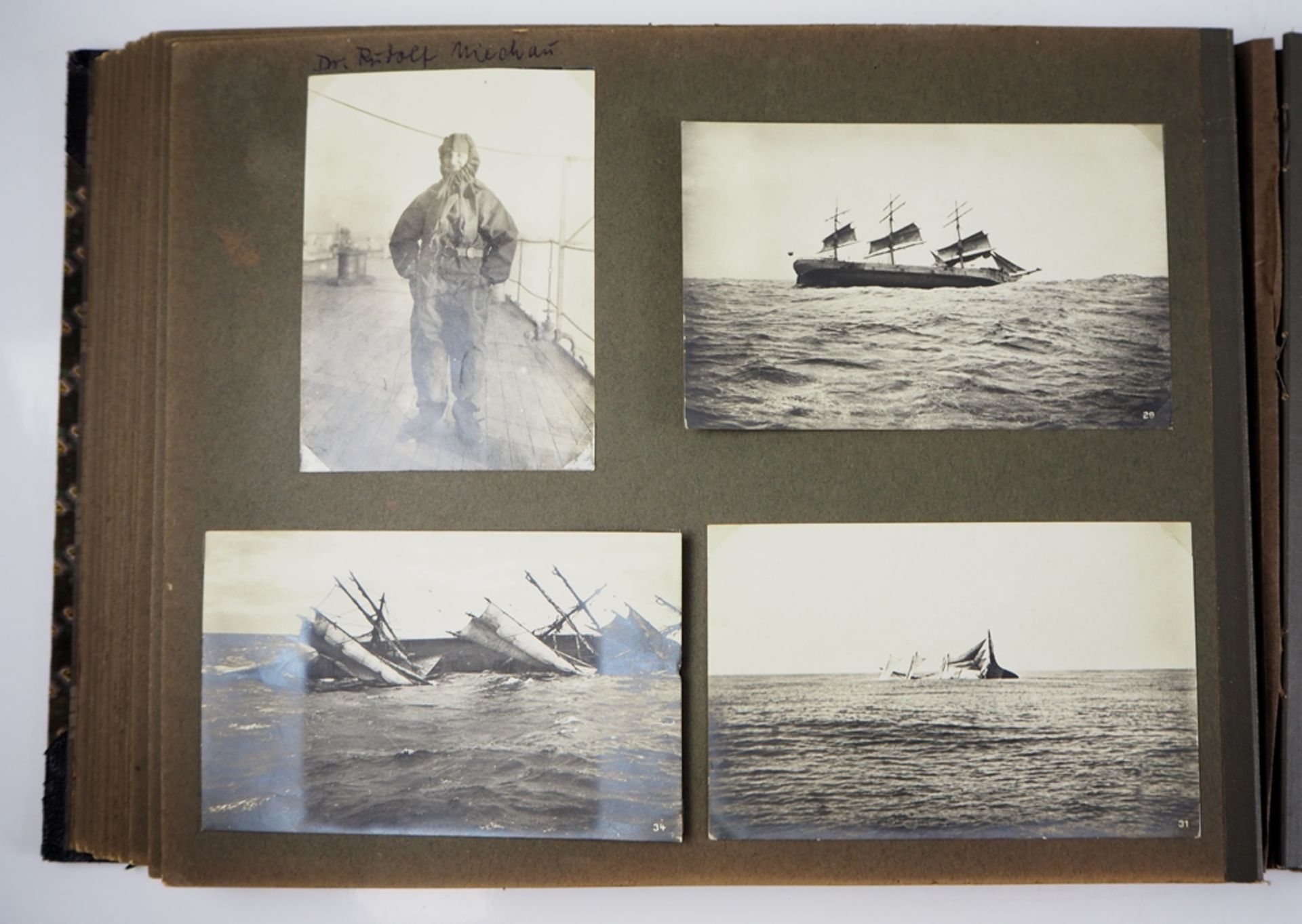 Fotoalbum des Marine-Stabsarzt Dr. R.N. der III. Unterseebootsflottille. - Image 20 of 20