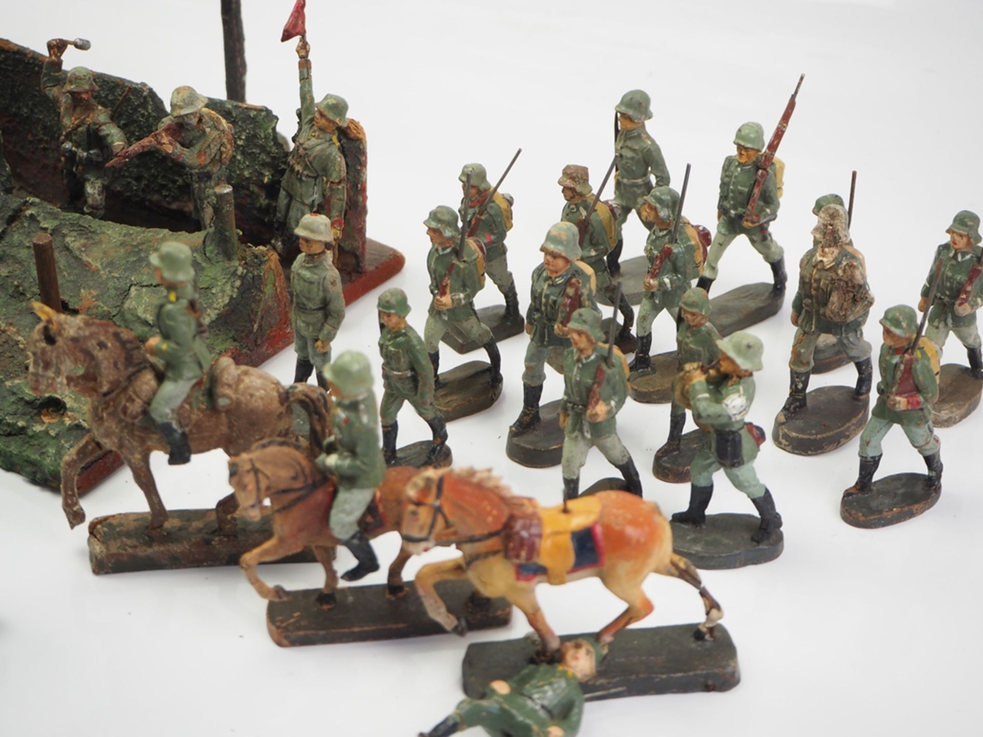 Elastolin: Wehrmacht Figuren und Diorama. - Image 3 of 4