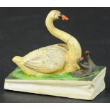 THURINGIA SWAN W/ITH FLAPPING WING SQUEAK TOY