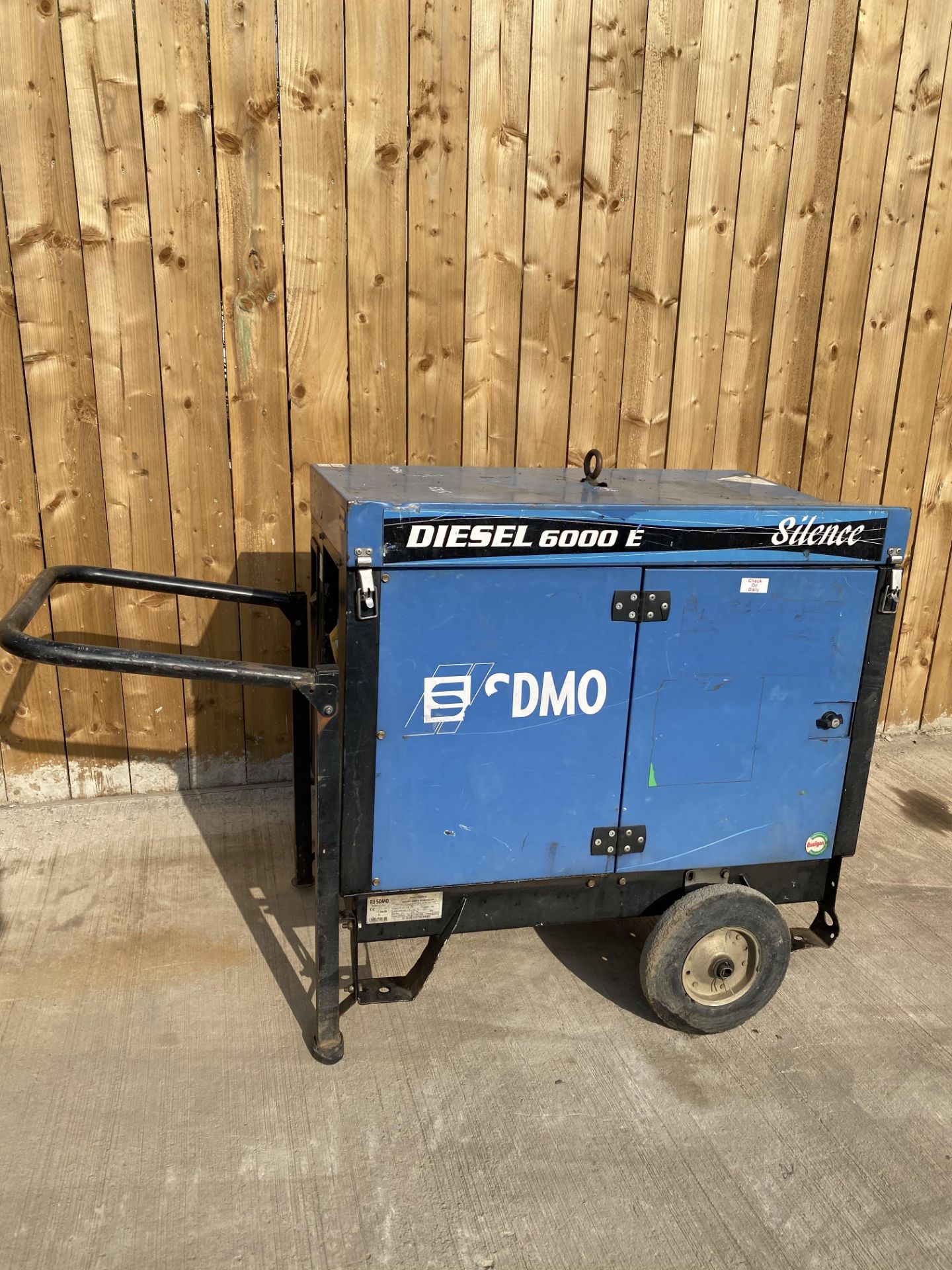 SDMO 6000E SILENT DIESEL GENERATOR *DIRECT GAP HIRE*