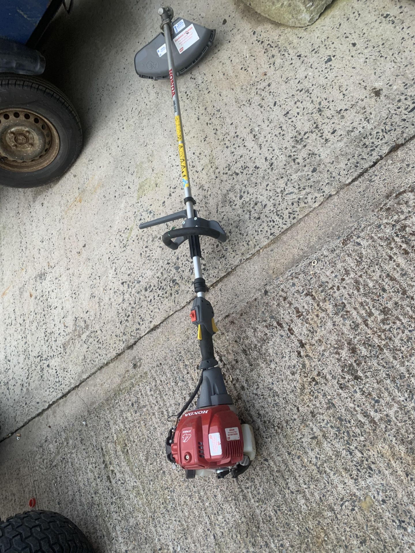 HONDA PETROL STRIMMER 4 STROKE.LOCATION N IRELAND.