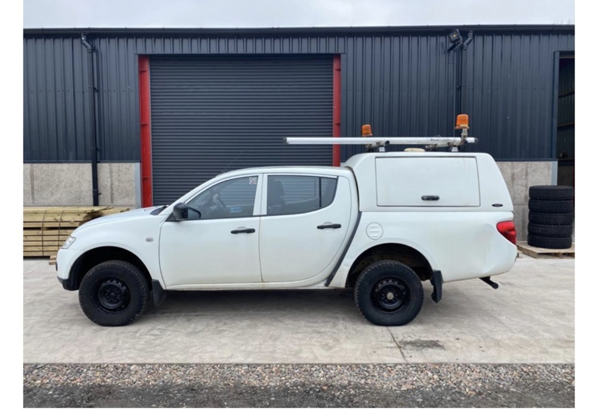 MITSUBISHI L200 PICK UP 2011 .MOTD .LOCATION N IRELND.