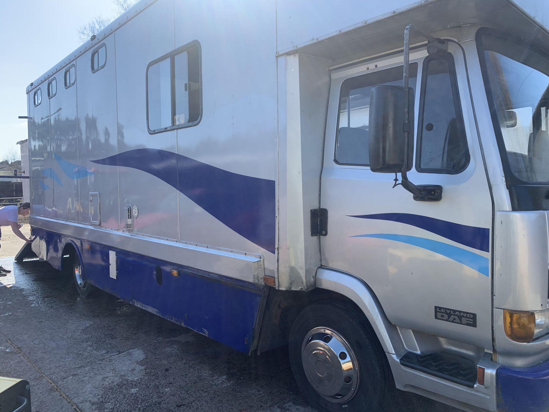 LELAND DAF 150 HORSEBOX. FULL LUXURY LIVING.1 YEARS MOT.LOCATION N IRELAND.