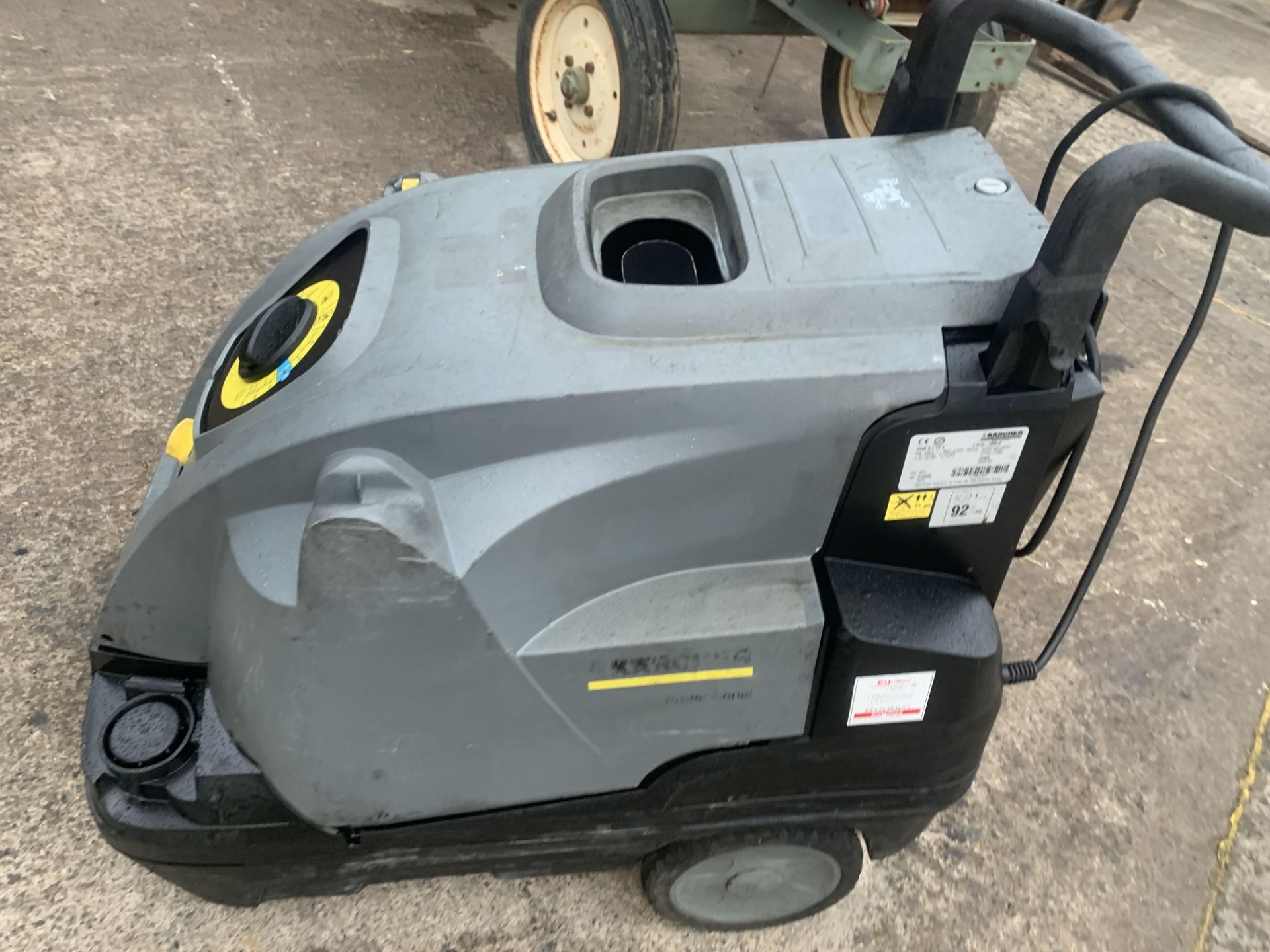KARCHER DISESEL POWER WASHER.LOCATION N IRELAND. - Image 6 of 6