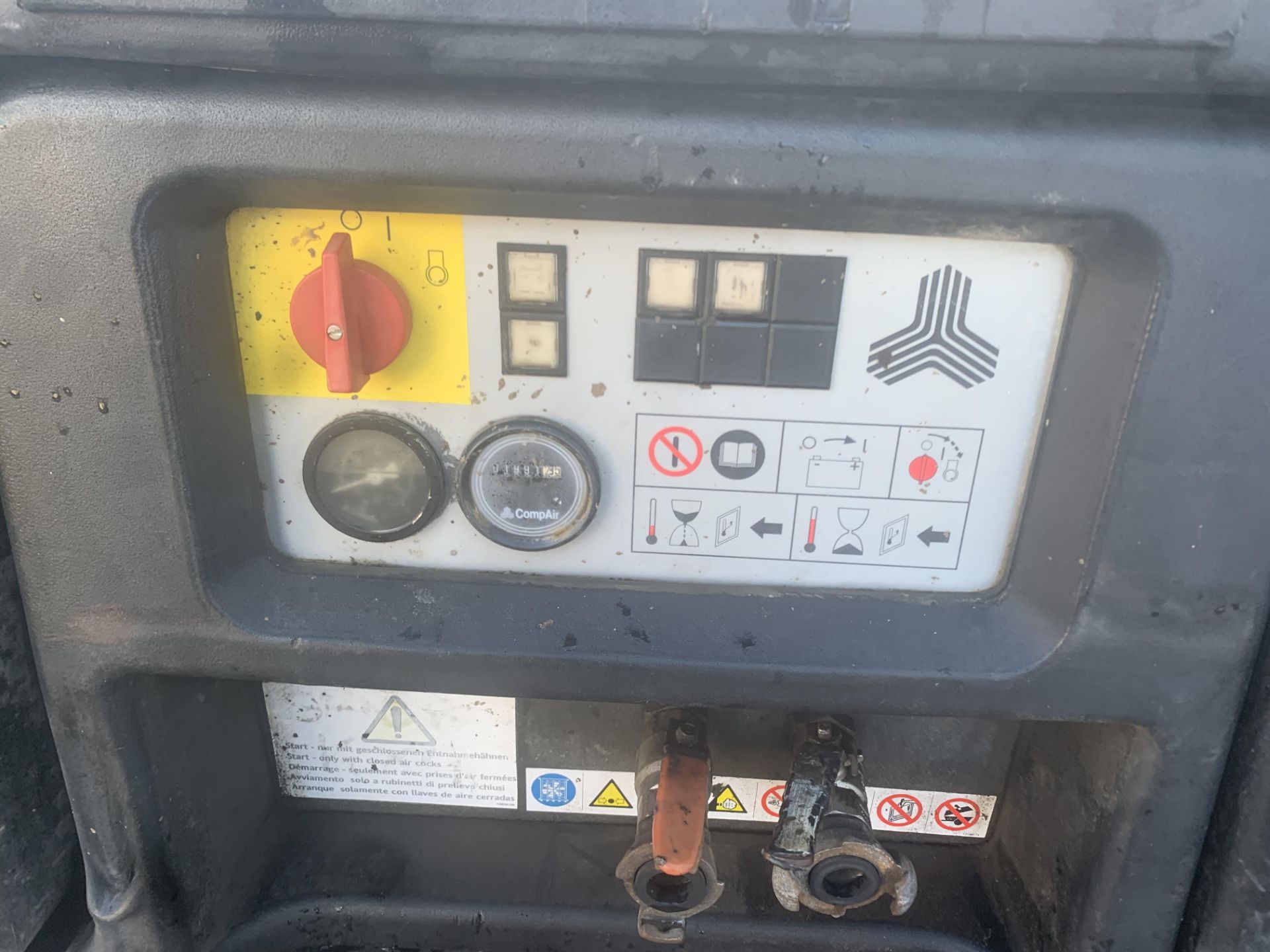 COMPAIR COMPRESSOR C75 175 CFM.LOCATION N IRELND. - Image 3 of 3