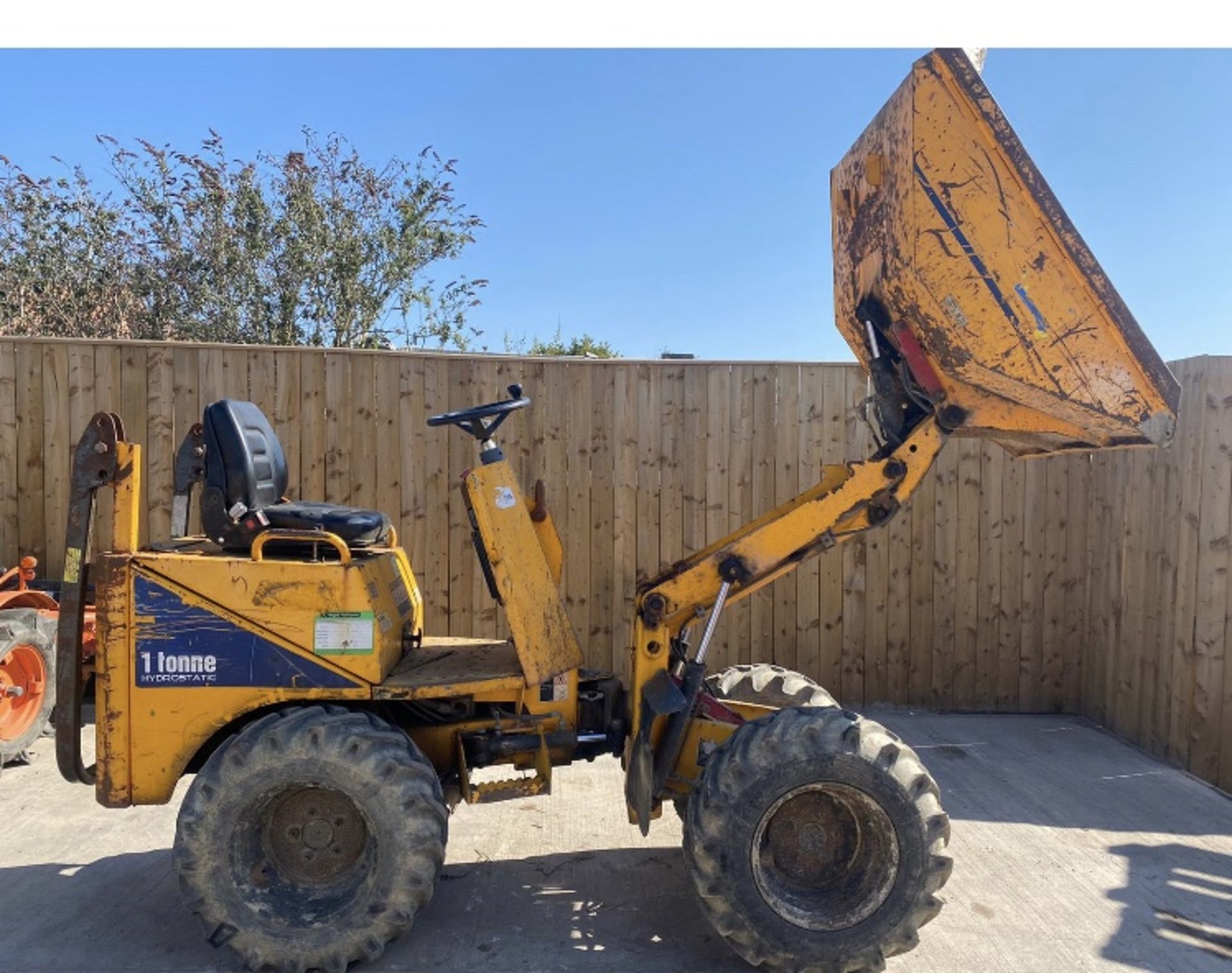 THWAITES 1 TONNE DUMPER LOCATION CO DURHAM