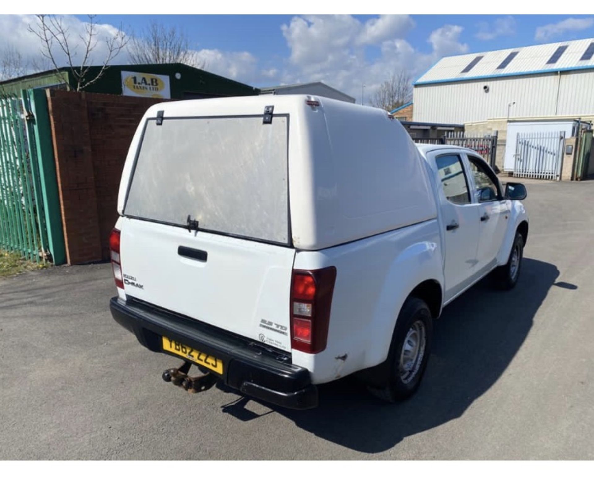 2013/62 ISUZUD MAXPICK UP LOCATION CO DURHAM - Image 9 of 10