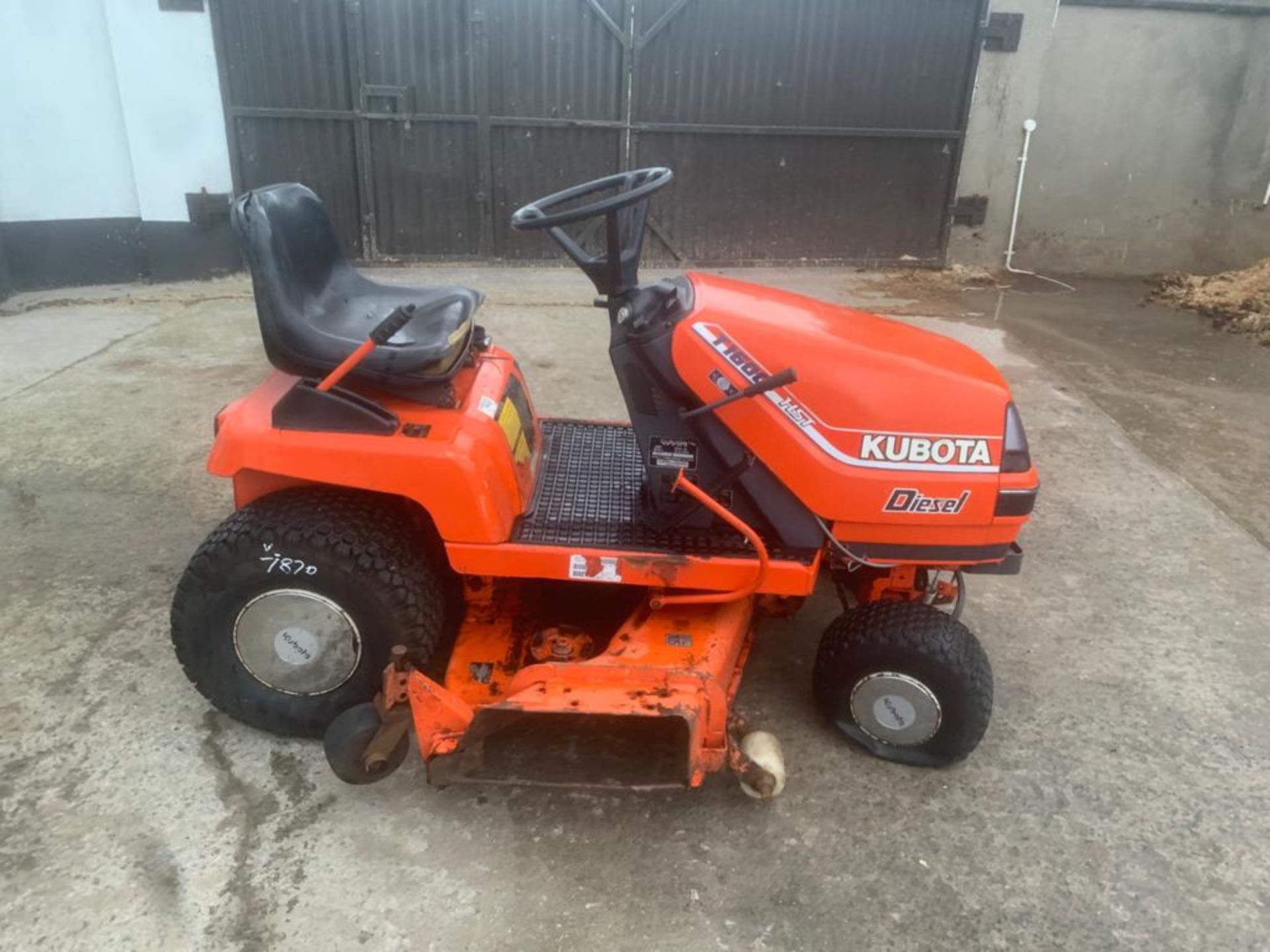 KUBOTA DISESEL RIDE ON MOWER LOCATION N IRELAND - Image 3 of 6