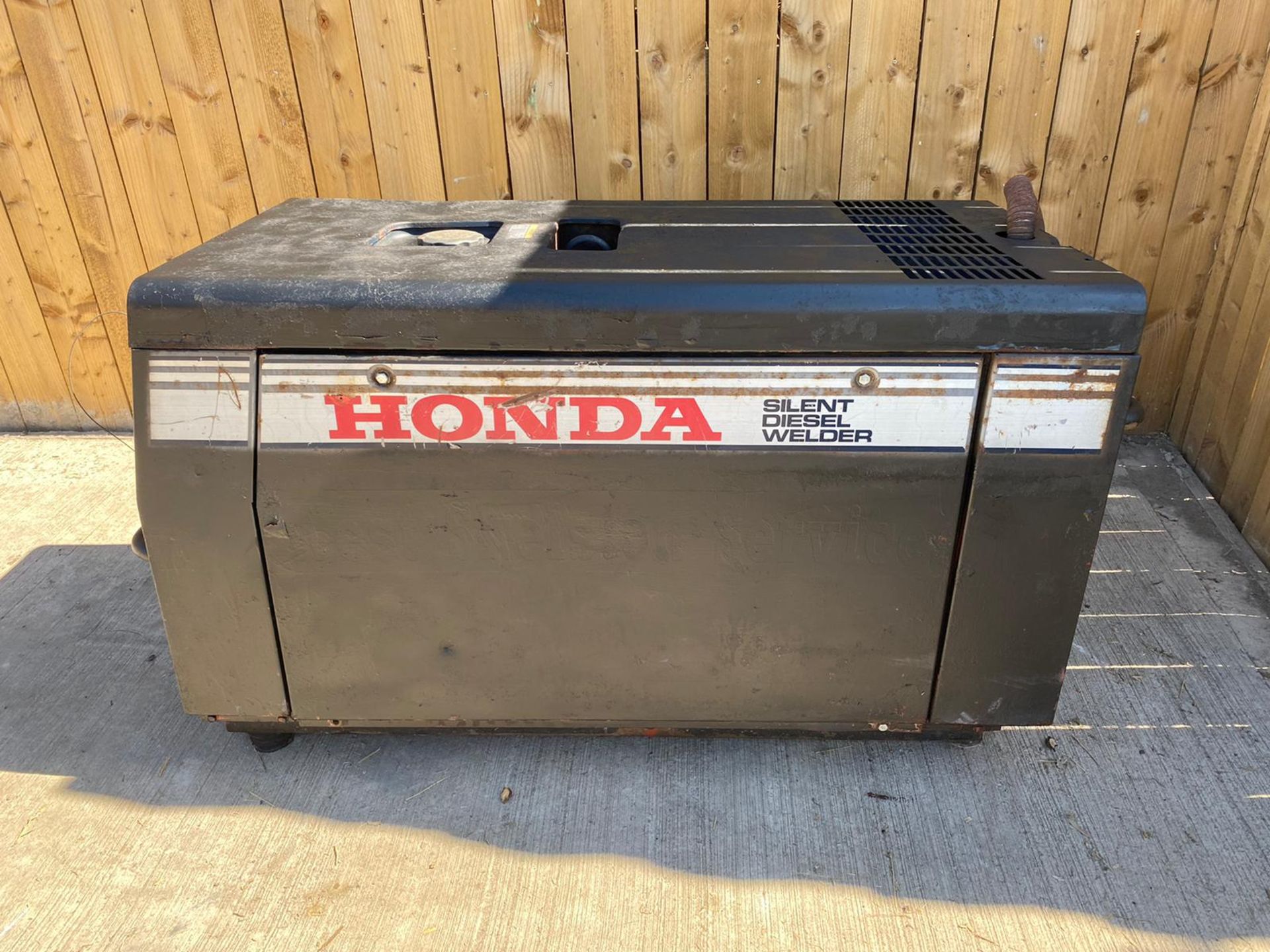 HONDA EXW280 8KVA DIESEL WELDER GENERATOR 110/240V LOCATION CO DURHAM