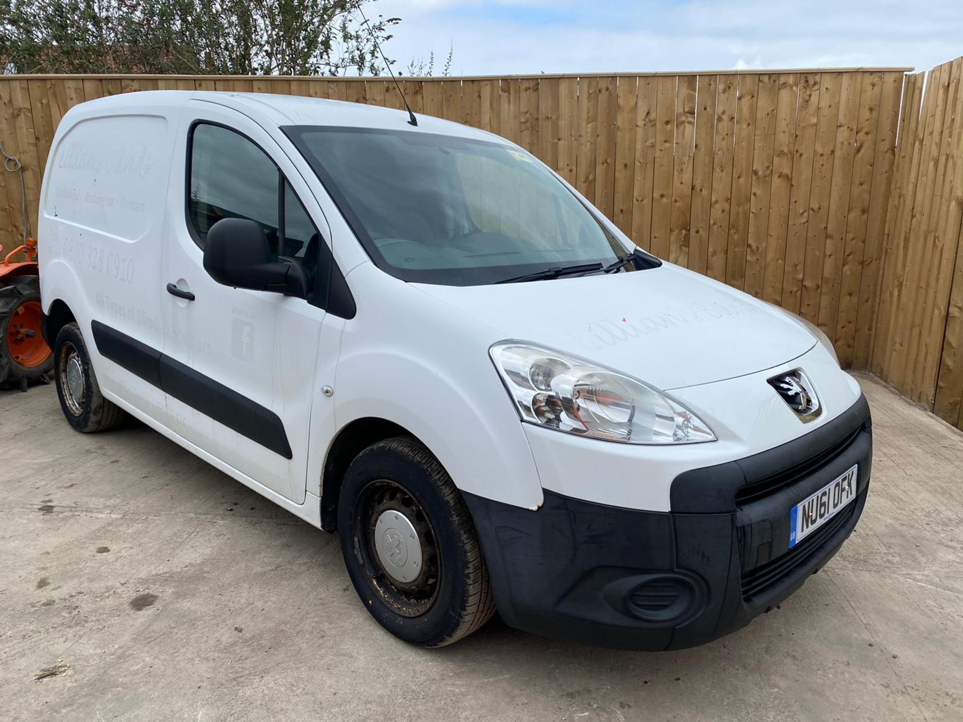 2011/61 PEUGEOT PARTNER 850S HDI VAN LOCATION CO DURHAM - Image 5 of 5