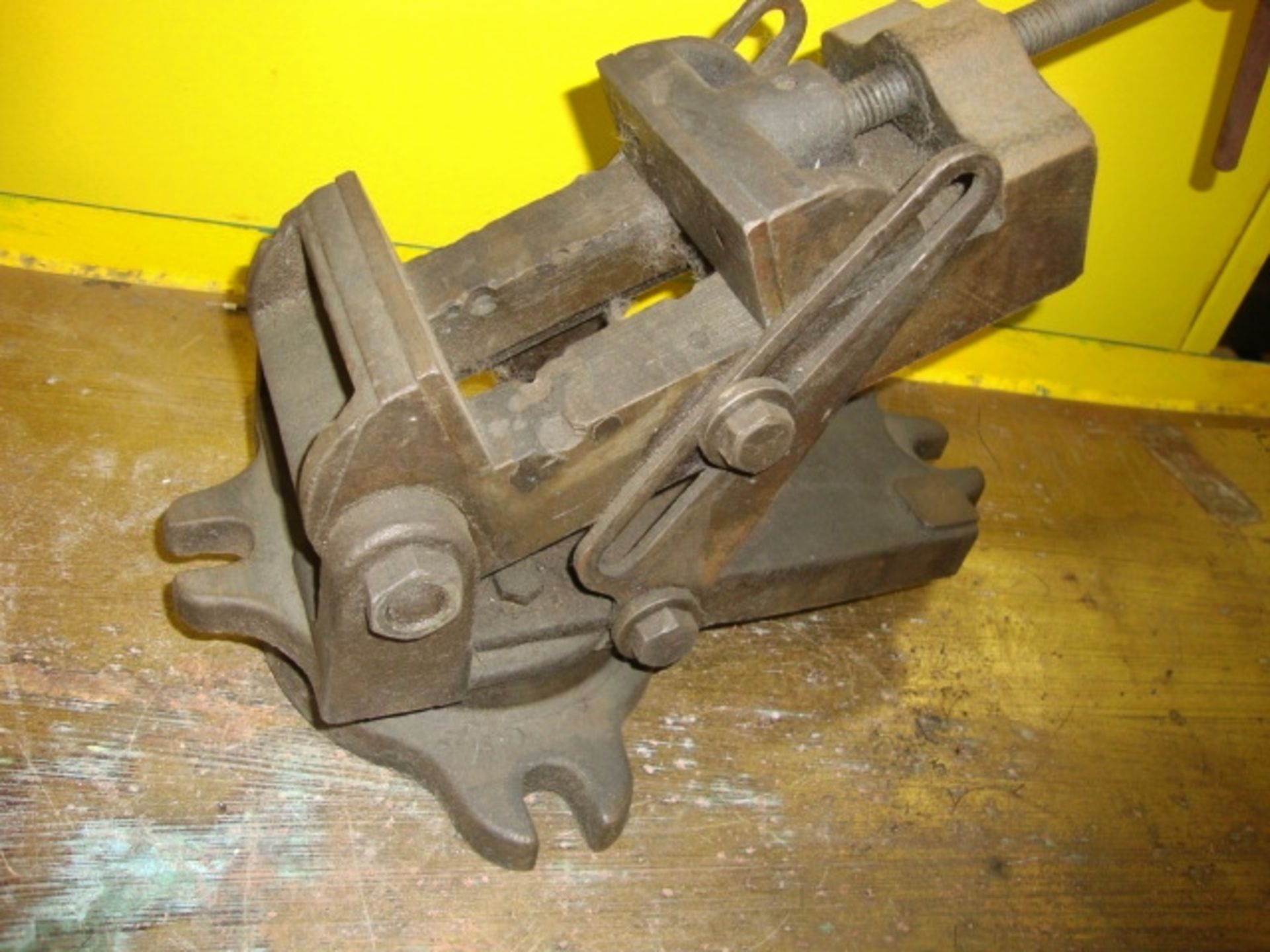 4" Angle Vise - Image 2 of 2